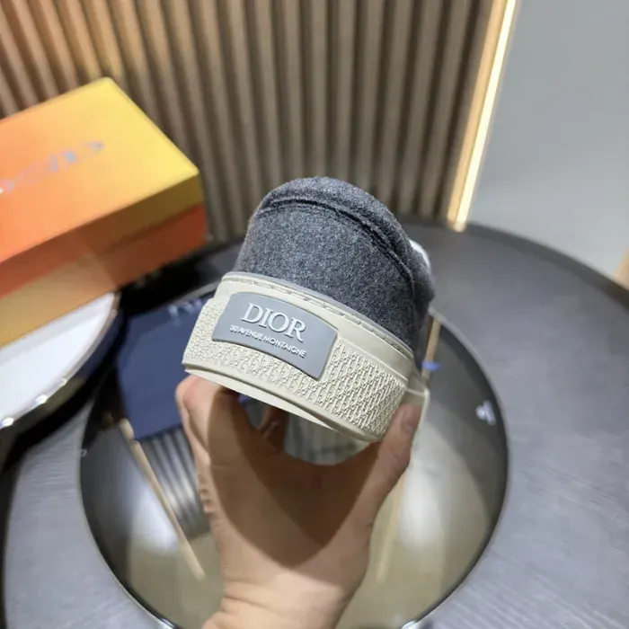 Dior Sneaker, alternate view