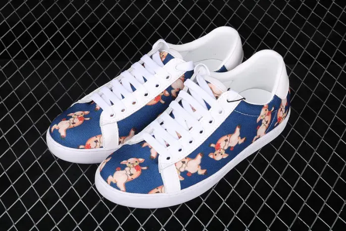 Gui Sneaker, alternate view