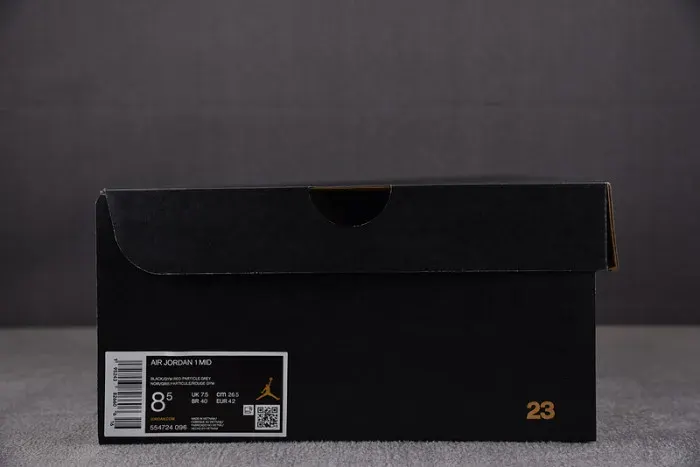 Air Jordan 1 Mid Shadow Red 554724-096, alternate view