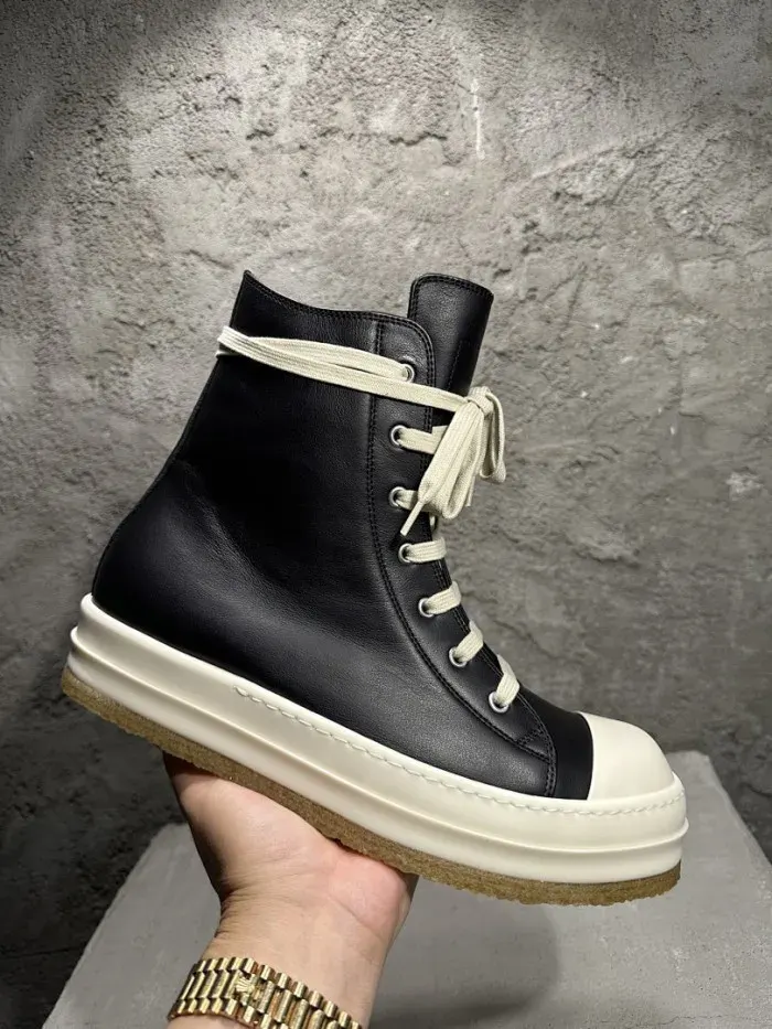 Rick Owens, alternate view