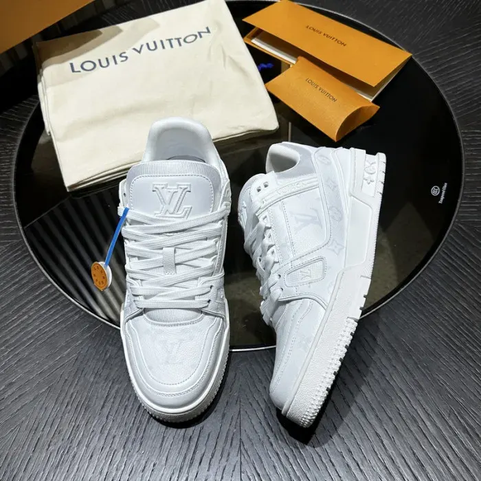 Louis Vuitton Sneaker