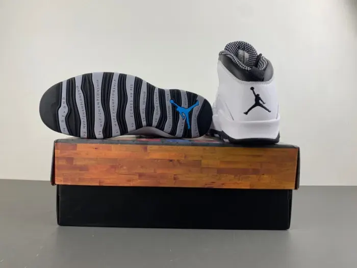 Air Jordan 10 Retro Og Steel Hj6779-104, alternate view