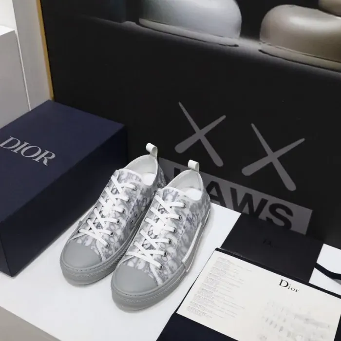 Dior Sneaker, alternate view