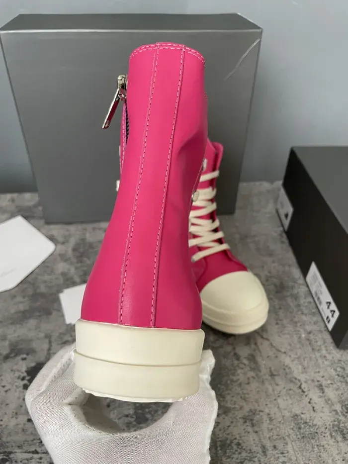 Rick Owens, alternate view