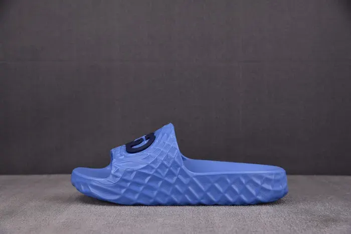Gui Sandal