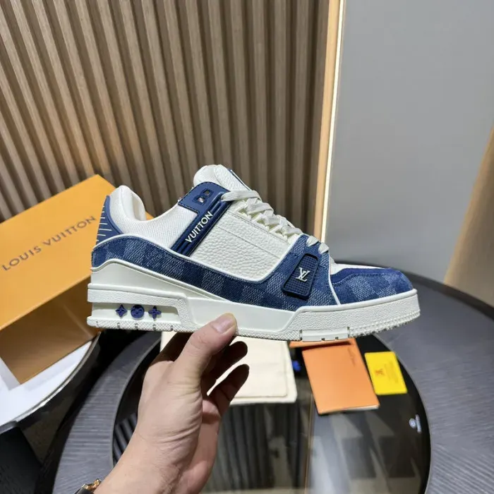 Louis Vuitton Sneaker, alternate view