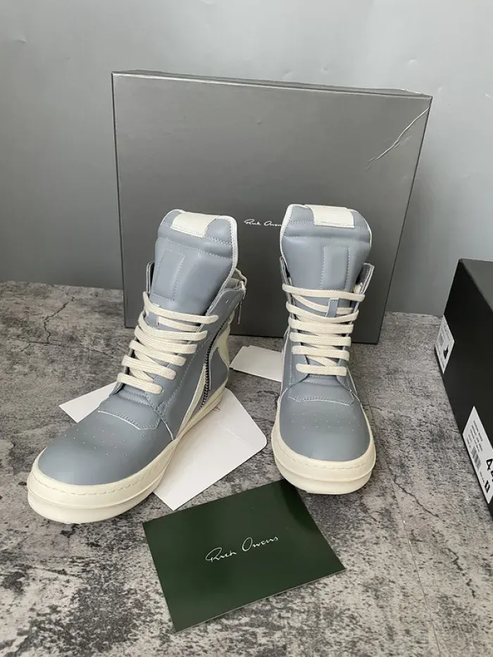 Rick Owens, alternate view