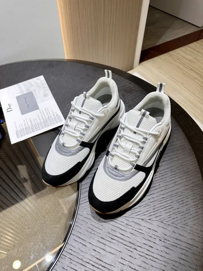 Dior Sneaker, alternate view