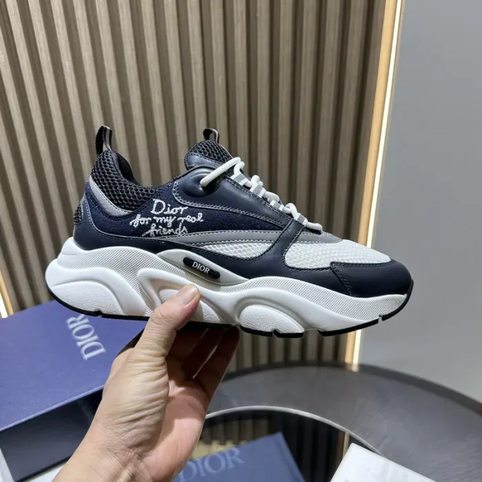 Dior Sneaker