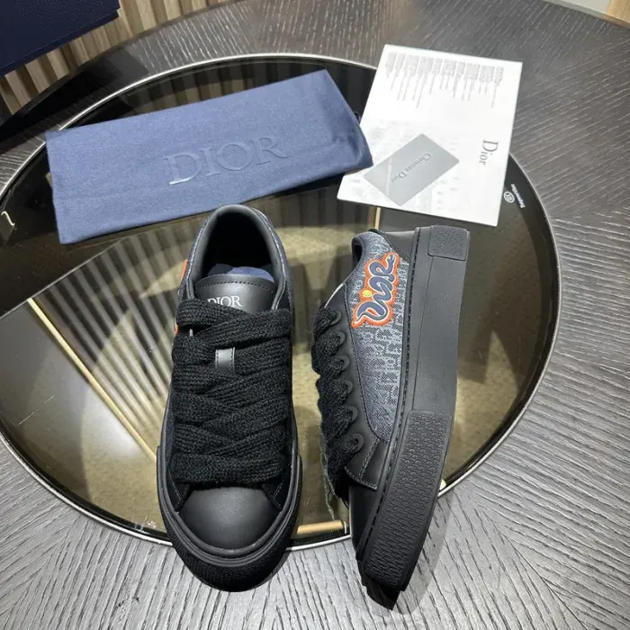 Dior Sneaker