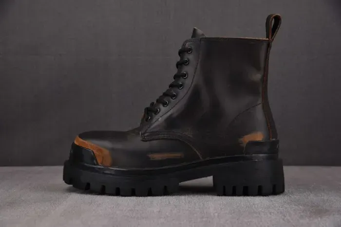 Balenciaga Boots (Black)