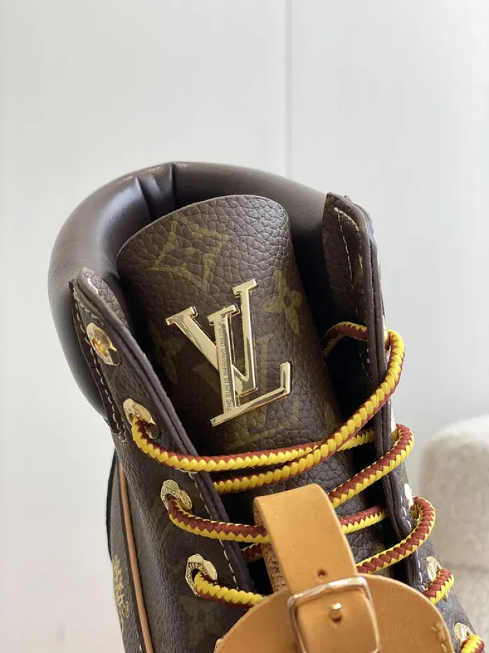Louis Vuitton Boot, alternate view