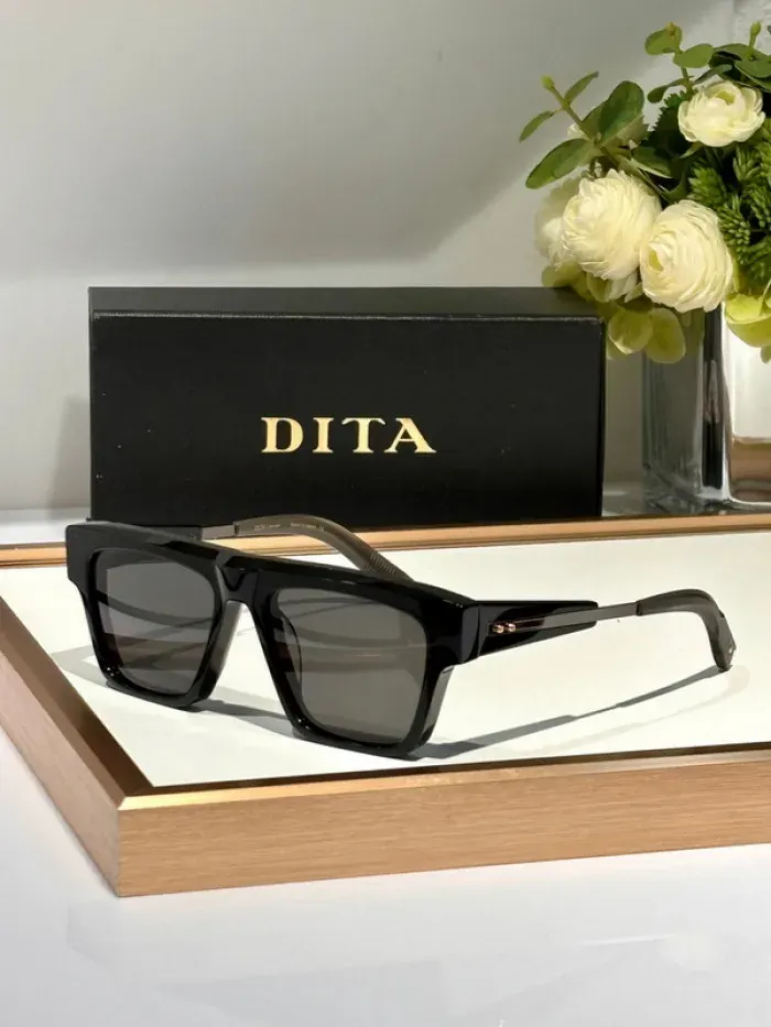 D1Ta Glasses