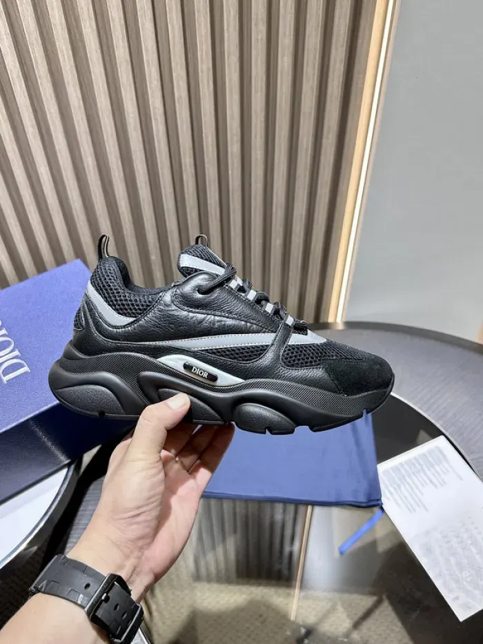 Dior Sneaker, alternate view