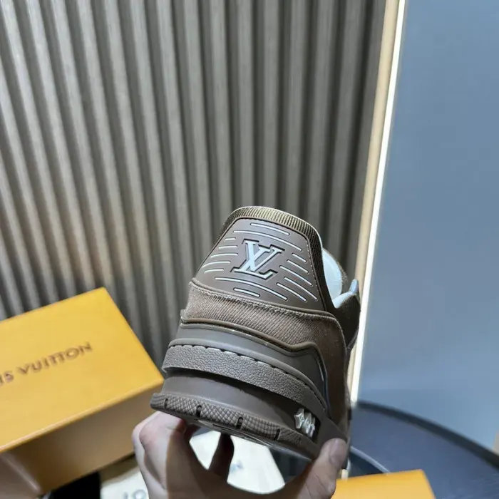Louis Vuitton Sneaker, alternate view