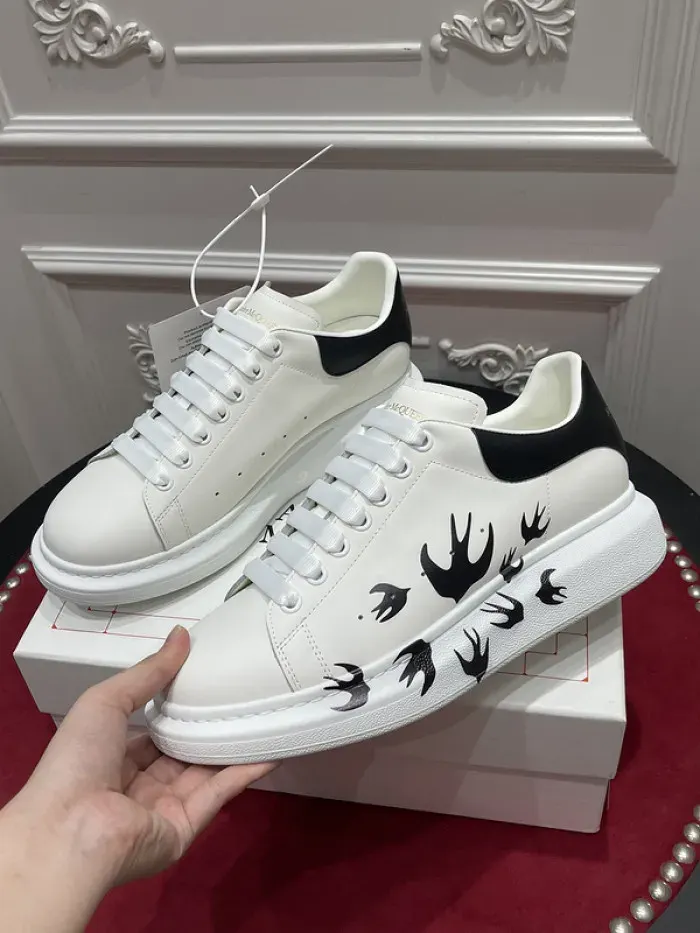 Alexander McQueen Sneaker