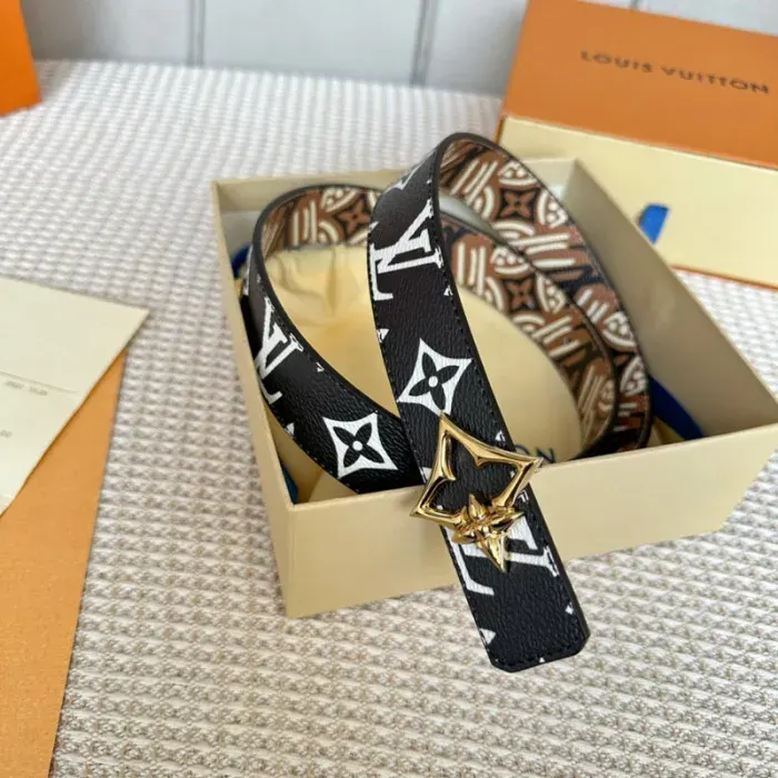 Louis Vuitton Belt Width 3.0Cm, alternate view