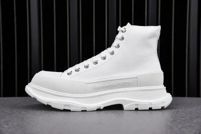 Alexander McQueen Sneaker