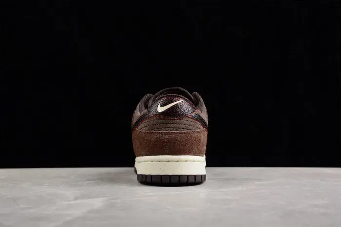Nike Dunk Low "Baroque Brown" Dq8801-200, alternate view