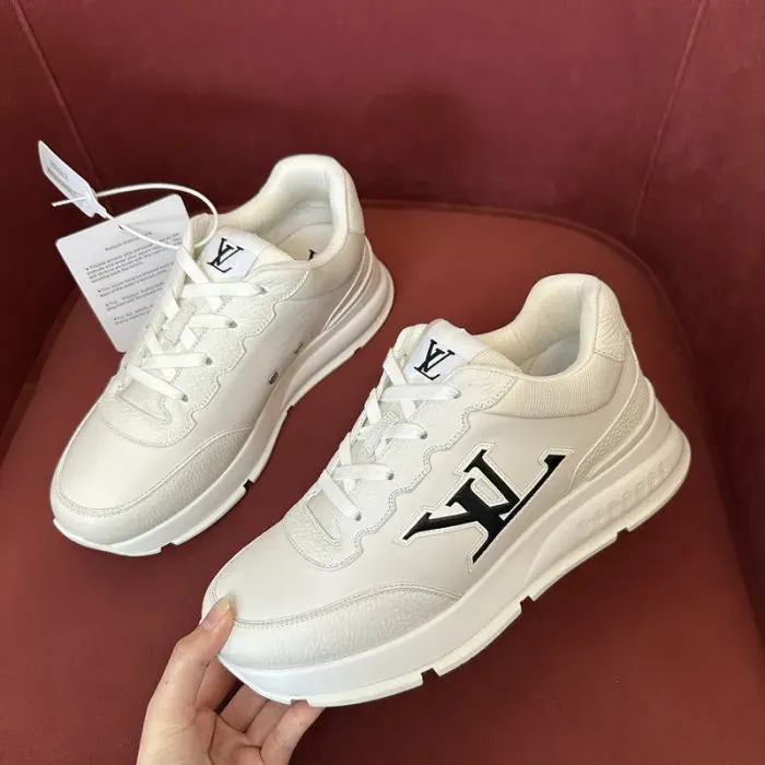 Louis Vuitton Sneaker