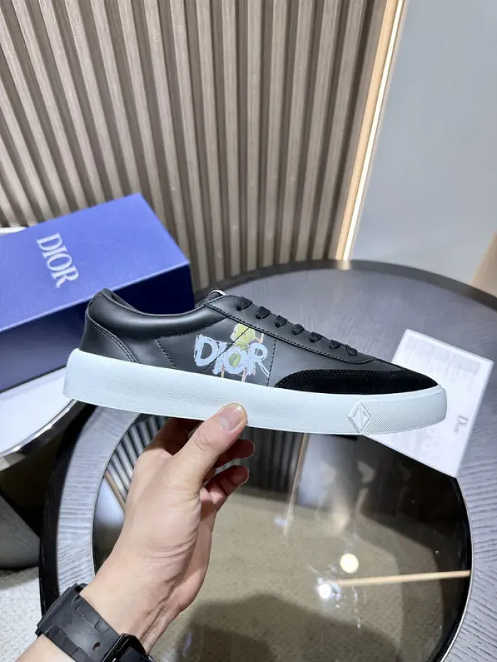 Dior Sneaker