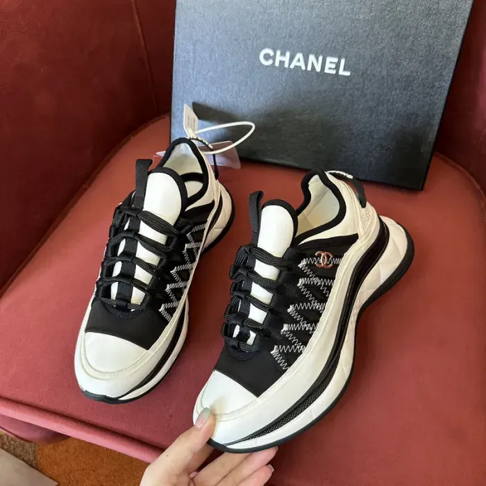 Cn Sneaker
