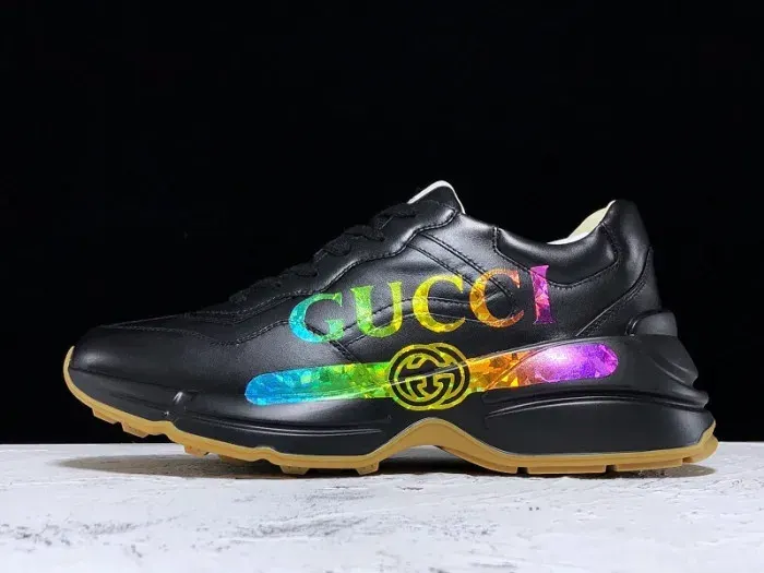 Gui Sneaker