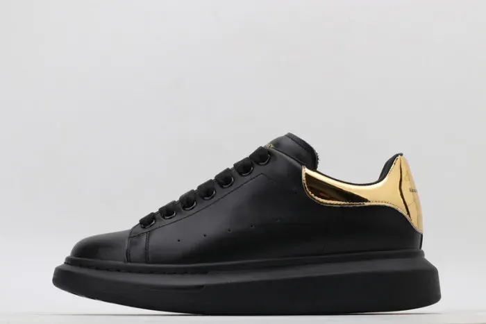 Alexander McQueen Sneaker