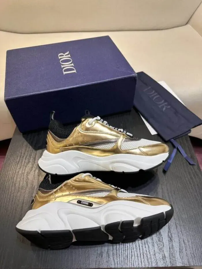 Dior Sneaker, alternate view
