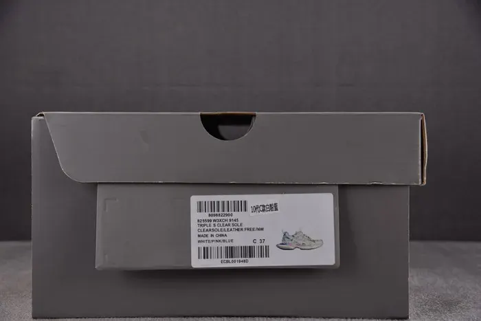 Balenciaga Sneaker, alternate view