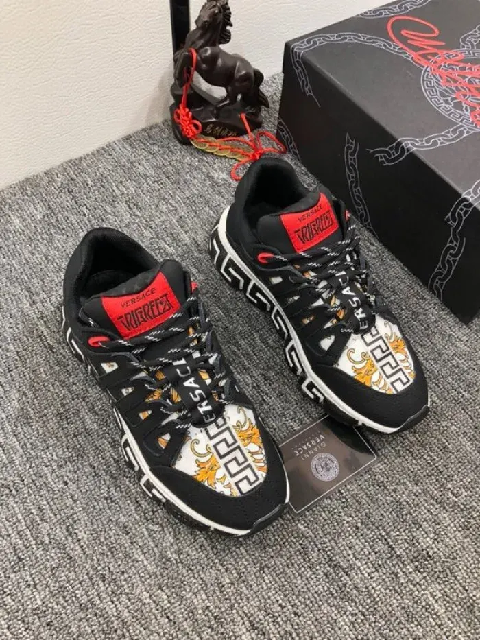 Vse Sneaker