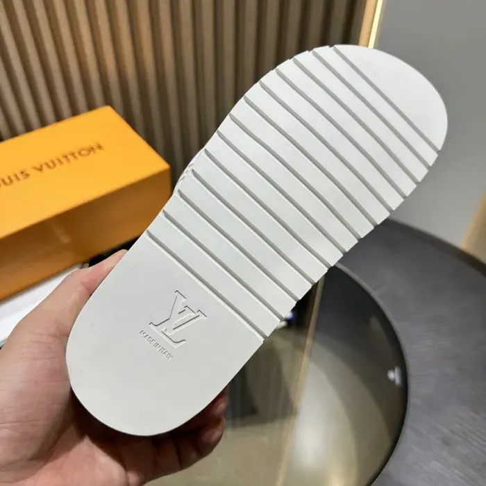 Louis Vuitton Sandal, alternate view