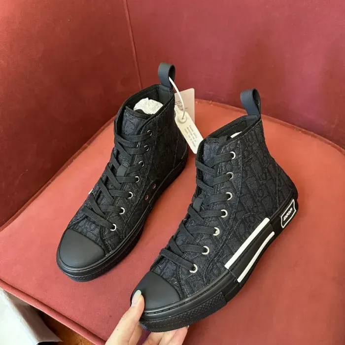 Dior Sneaker