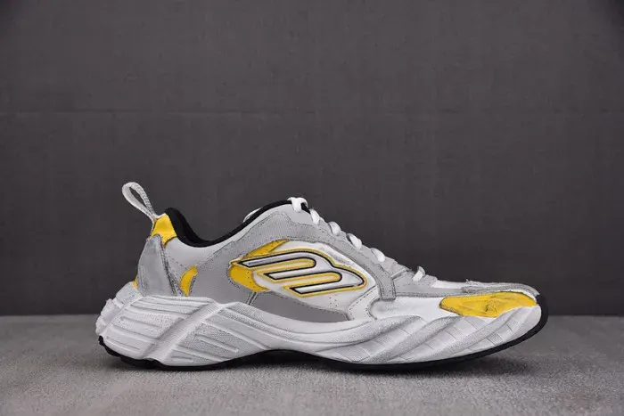Balenciaga Sneaker, alternate view