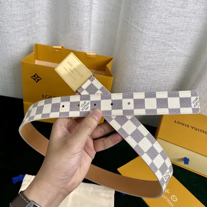 Louis Vuitton Belt Width 3.5Cm, alternate view