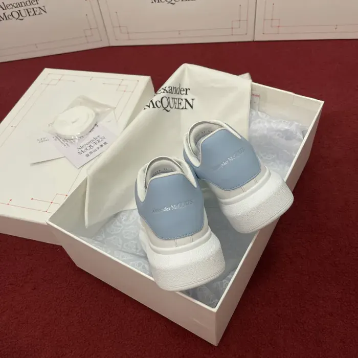 Alexander McQueen Sneaker, alternate view