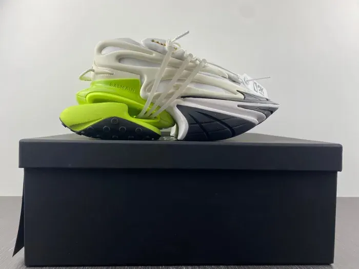 Balmain Sneaker, alternate view