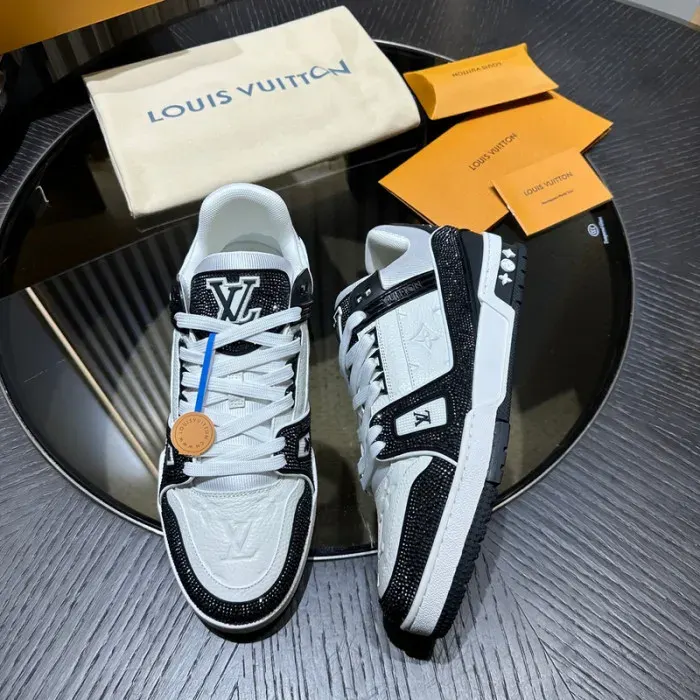 Louis Vuitton Sneaker
