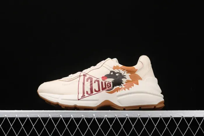 Gui Sneaker