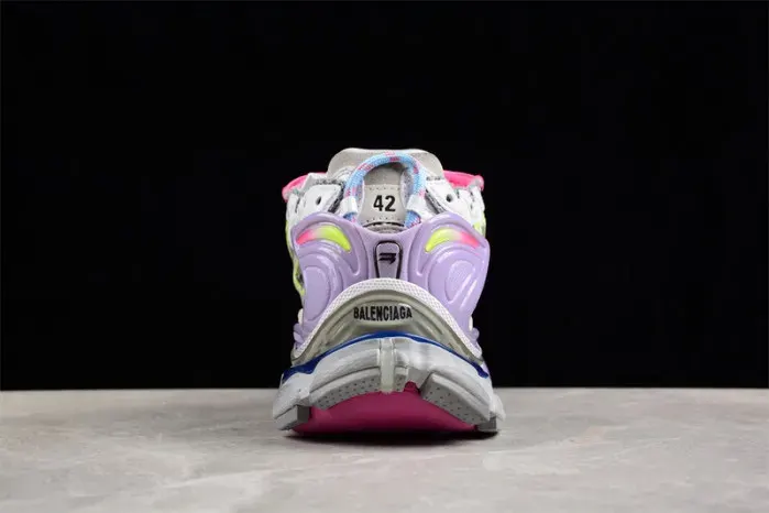Balenciaga Sneaker, alternate view