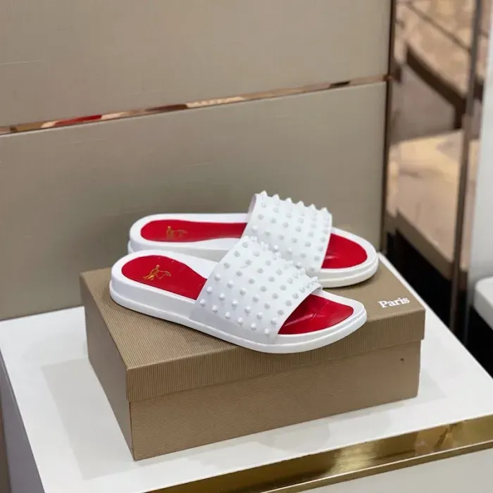 Cl Sandal