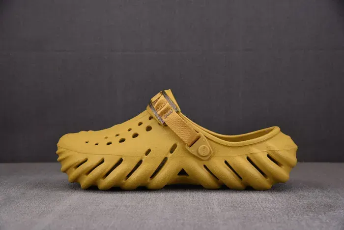 Cr0&S Sandal
