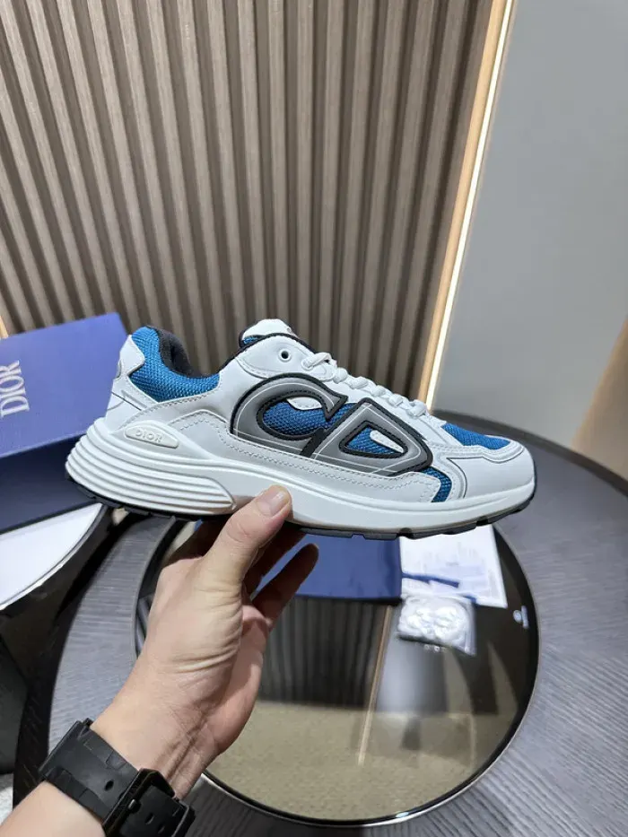 Dior Sneaker