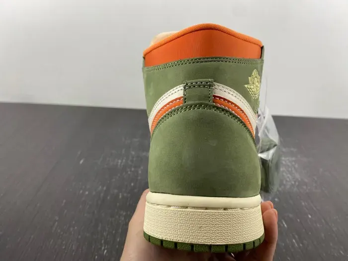 Air Jordan 1 High Og "Celadon" Fb9934-300, alternate view