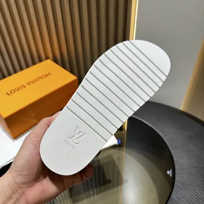 Louis Vuitton Sandal, alternate view