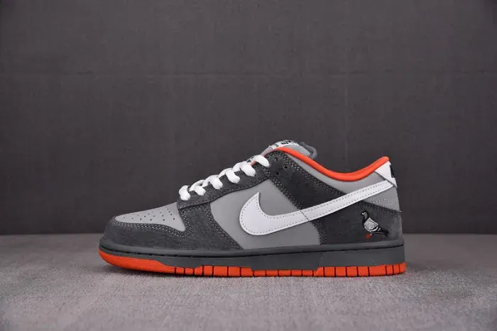 Nike Dunk Sb Low “Staple Nyc Pigeon” 304292-011