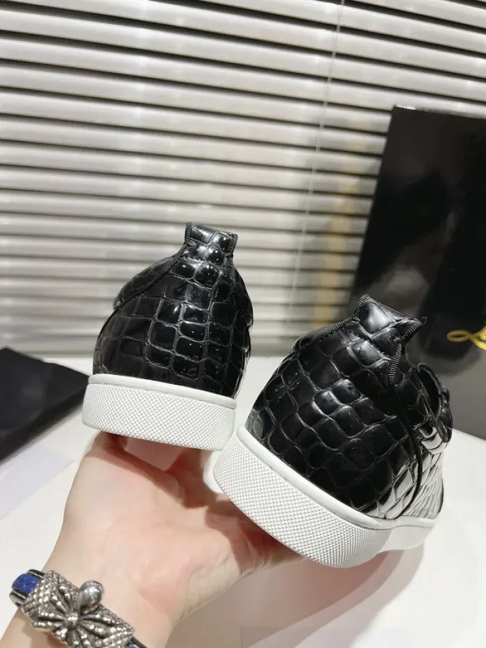 Cl Sneaker, alternate view