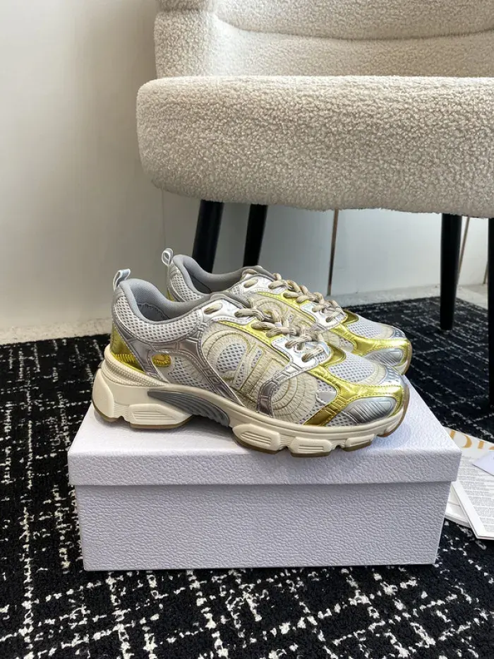 Dior Sneaker