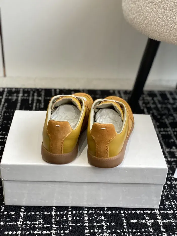 Maison Margiela Sneaker, alternate view