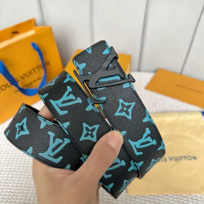 Louis Vuitton Belt Width 4.0Cm, alternate view